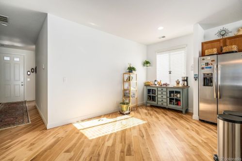 273 Kewaunee Way, Aurora CO 80016-4327 exterior