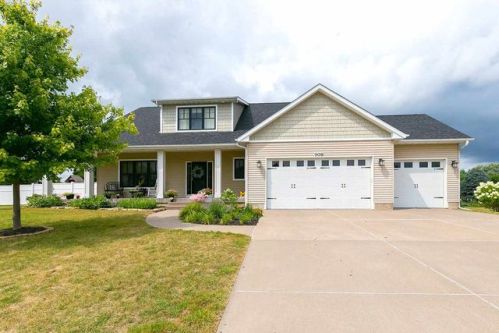 908 Heiler Ct, Park View IA  52748-2523 exterior