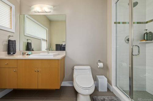 2462 Tremont Pl, Denver CO  80205-3138 exterior