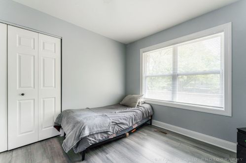 630 Londonberry Ln, Lemont IL  60440-1017 exterior