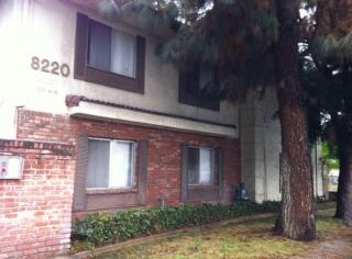 8220 Alhambra Ave, Paramount CA  90723-2490 exterior