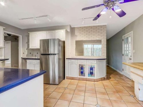 2185 Medfield Trl, Atlanta GA  30345-3009 exterior