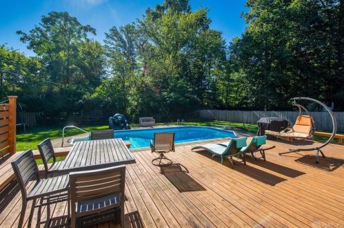 4958 Caraway Dr, Cincinnati OH  45244-1206 exterior