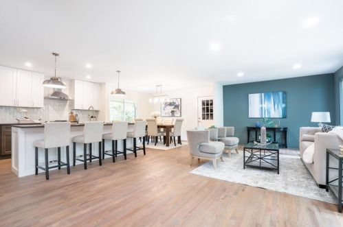 2175 Greencrest Dr, Atlanta GA  30345-2627 exterior