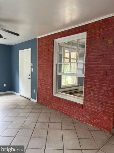 721 Morison St, Charles Town WV  25414-1436 exterior