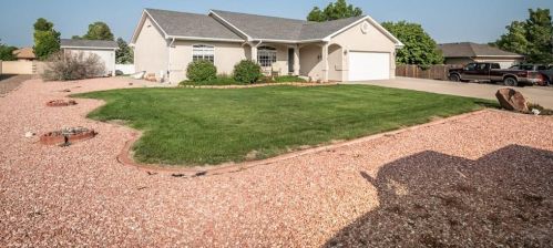 315 Casper Dr, Pueblo, CO 81007-2812