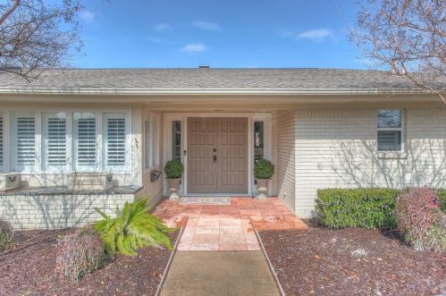 6316 Klamath Rd, Fort Worth, TX 76116-1618