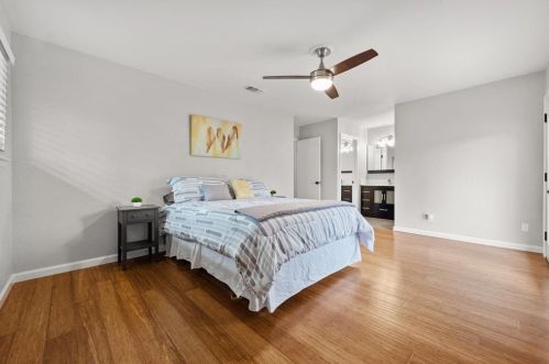 2608 Dunbarton Dr, Austin TX  78723-2233 exterior