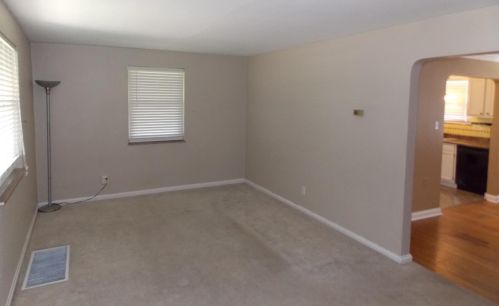 3690 Frondorf Ave, Cincinnati, OH 45211-4419