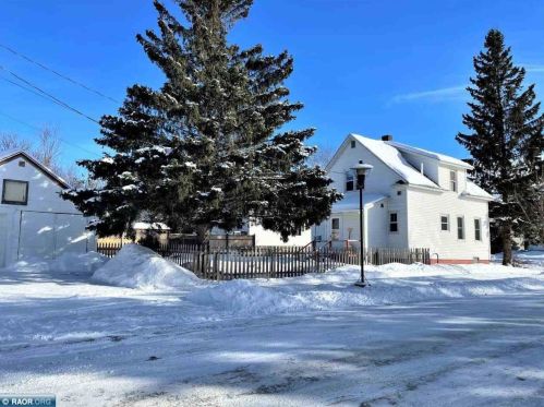 201 Pattison St, Ely, MN 55731-1354