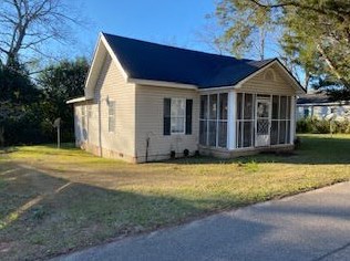 723 Hill St, Grange, GA 30434-1351
