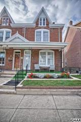 606 West St, Carlisle, PA 17013-1966