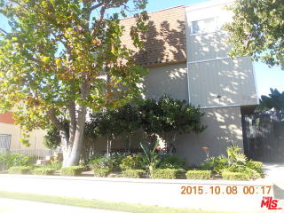 323 Plymouth St, Inglewood, CA 90302-2448