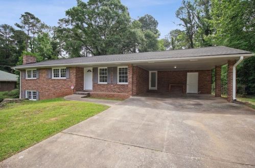 5954 Malibu Dr, Morrow, GA 30260-1009
