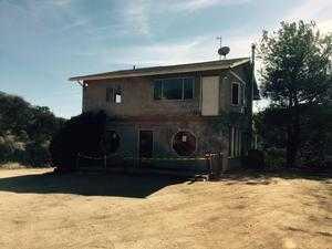 25227 Jesmond Dene Rd, Escondido, CA 92026-8914