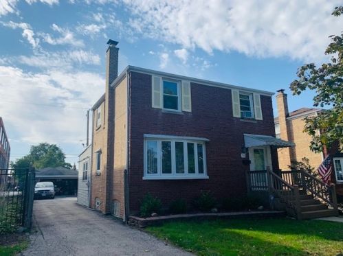 5320 Nashville Ave, Chicago, IL 60638-1218
