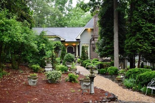 1149 Tranquility Ln, Hartwell, GA 30643-2954