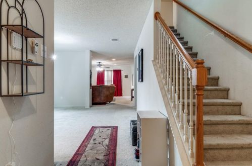 1461 Hedgewood Trl, Fort Worth TX  76112-4455 exterior