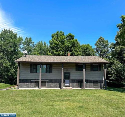 11999 Lindquist Rd, Hibbing, MN 55746-8313