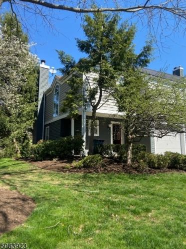 241 Hedgerow Rd, Bridgewater, NJ 08807-2084