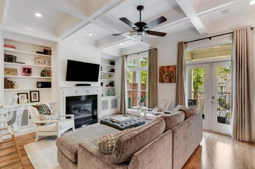 206 Montag Cir, Atlanta GA  30307-5504 exterior
