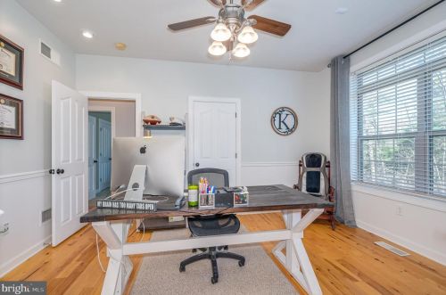 487 Vixen Ln, Gerrardstown WV  25420-4459 exterior