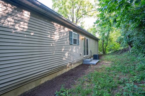 6530 Catalpa Ave, Cincinnati OH  45239-4927 exterior
