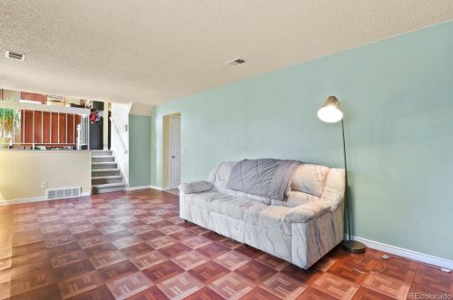 1794 Evanston St, Aurora CO 80014-2519 exterior