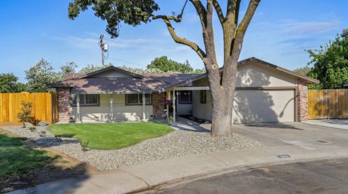 1625 Landes Ct, Modesto, CA 95350-0526