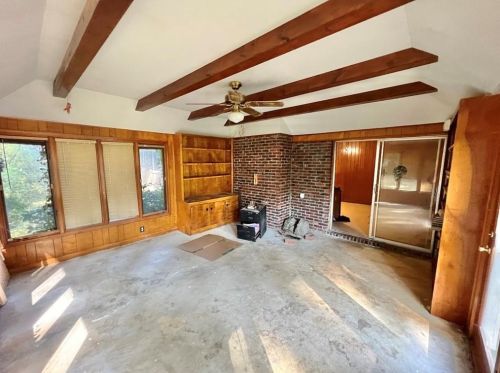 3011 Belingham Dr, Atlanta GA  30345-1506 exterior