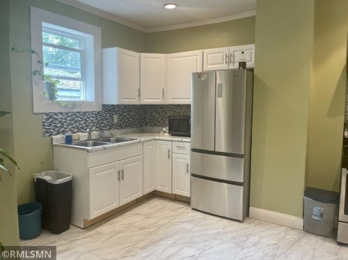 1715 26th St, Minneapolis MN  55404-4024 exterior