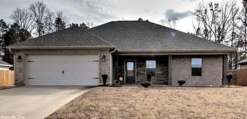 1008 Huck Finn Blvd, Orion, AR 72132-9703