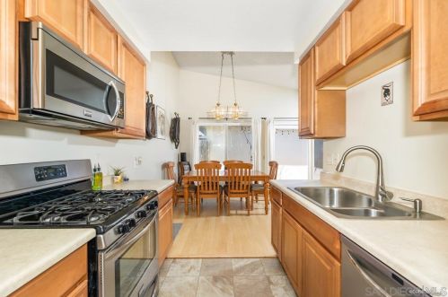 3601 Seacrest Way, Oceanside, CA 92056-5027