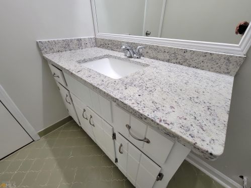 3099 Shl Crk Ct, Rex GA 30273-2426 exterior