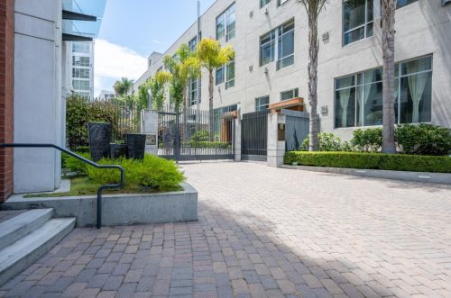 200 Brannan St, San Francisco CA  94107-6001 exterior