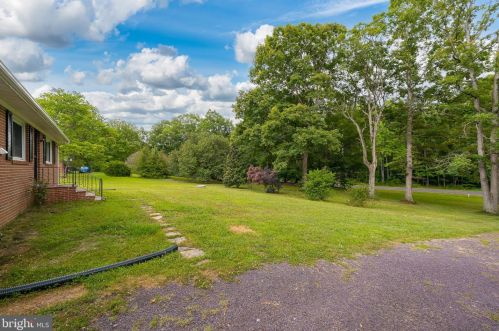 25435 Constitution Hwy, Rhoadesville, VA 22542-8527