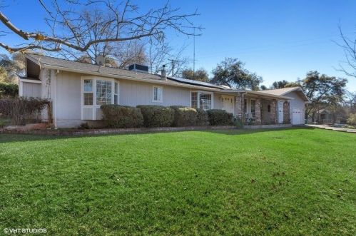 4251 Shingle Rd, Shingle Springs, CA 95682-9355