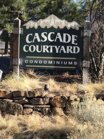 1031 4th St, Bend OR  97701-4536 exterior