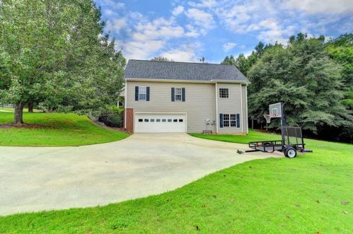 602 Elder Dr, Jefferson GA  30549-6633 exterior