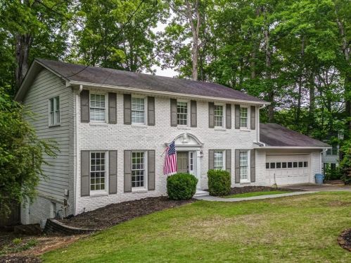 4597 Holliston Rd, Atlanta GA  30360-2057 exterior