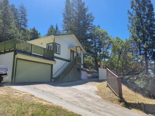 25995 Daphne Way, Willits, CA 95490-9526