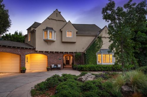1130 Forest Ave, Palo Alto, CA 94301-3032
