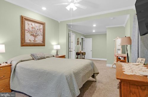 525 Park Blvd, Haddonfield NJ  08033-2938 exterior