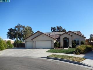 2446 Silvervale Ct, Visalia, CA 93291-8010