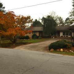 135 Tony Dr, Carrollton, GA 30117-8996