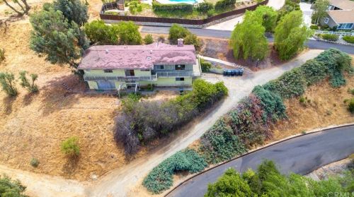1909 Canyon Rd, Redlands, CA 92373-7205