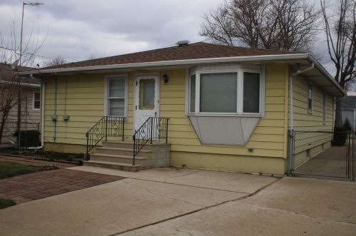 1304 Morgan St, Joliet, IL 60436-1462