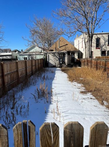 1046 Kalamath St, Denver CO  80204-3949 exterior