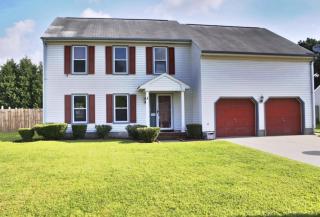 924 Arcadia Rd, Chesapeake, VA 23320-3157