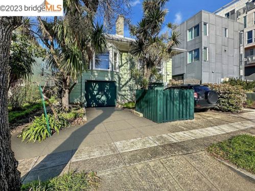 2035 Parker St, Berkeley, CA 94704-3208